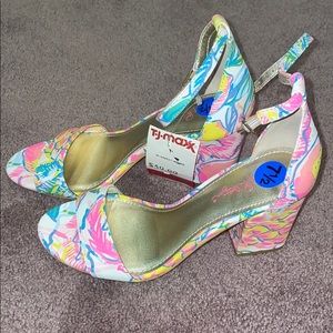 Lilly Pulitzer strappy heels